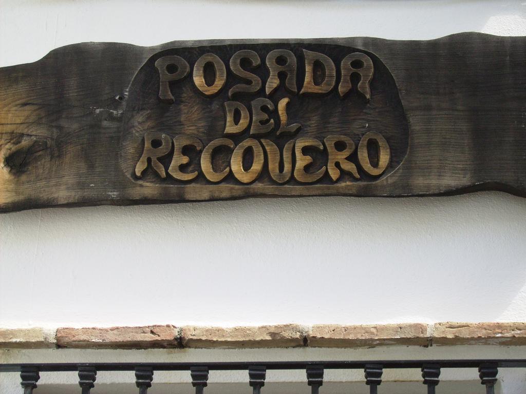 La Posada Del Recovero 헤날과실 외부 사진